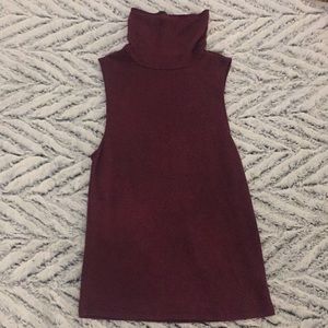 Short sleeve turtle neck